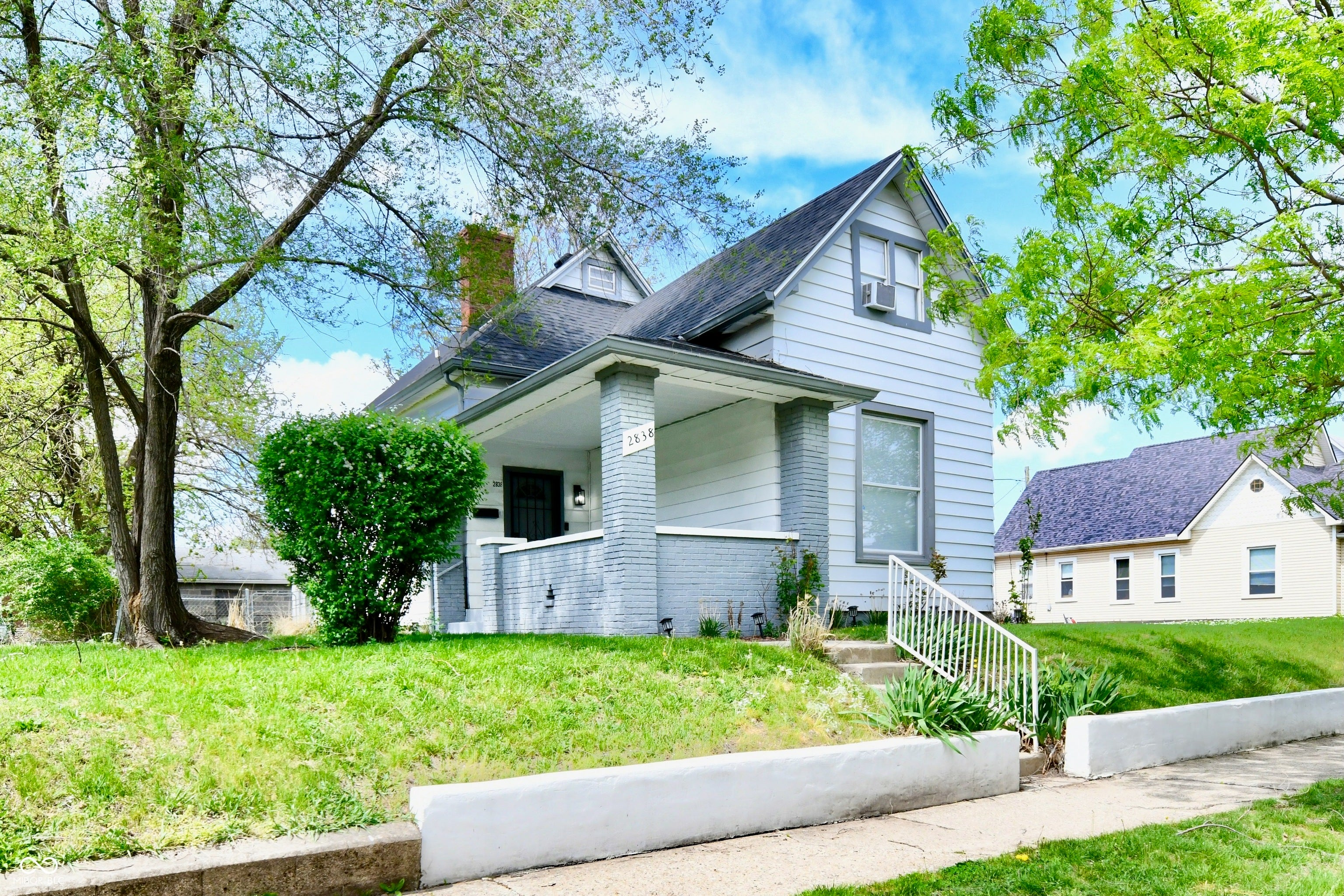 Photo 1 of 86 — 2838 N Kenwood Avenue, Indianapolis, IN 46208