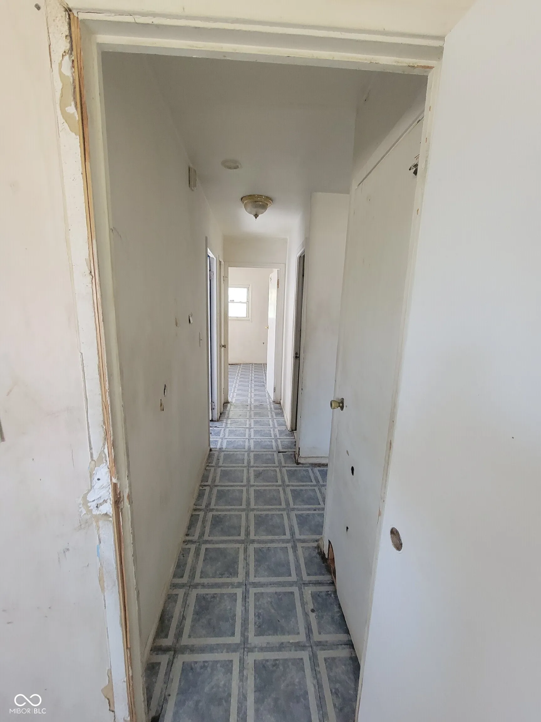 Indianapolis, Indiana 46235, United States, 3 Bedrooms Bedrooms, ,2 BathroomsBathrooms,Residential,Pending,114843