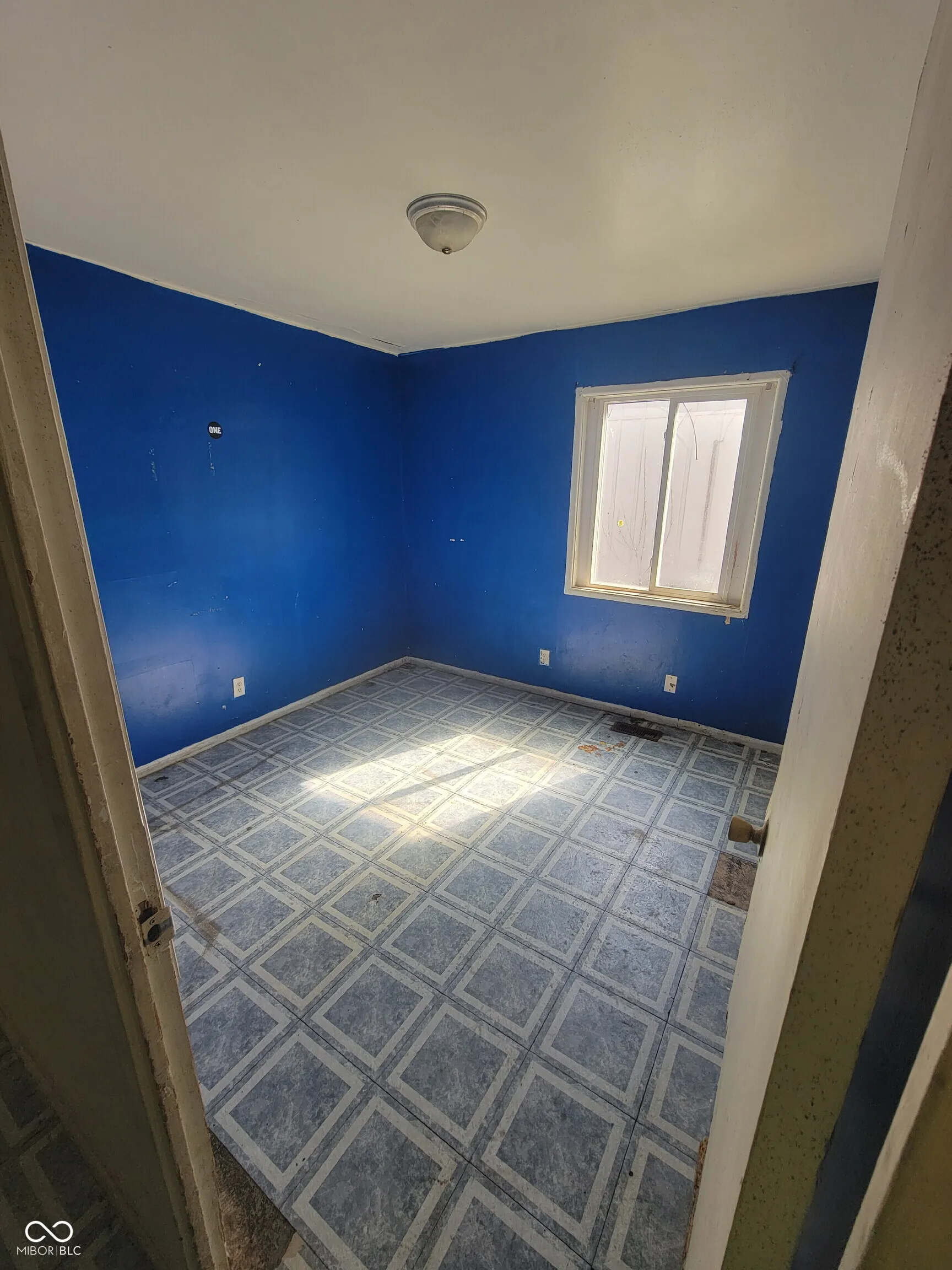 Indianapolis, Indiana 46235, United States, 3 Bedrooms Bedrooms, ,2 BathroomsBathrooms,Residential,Pending,114843