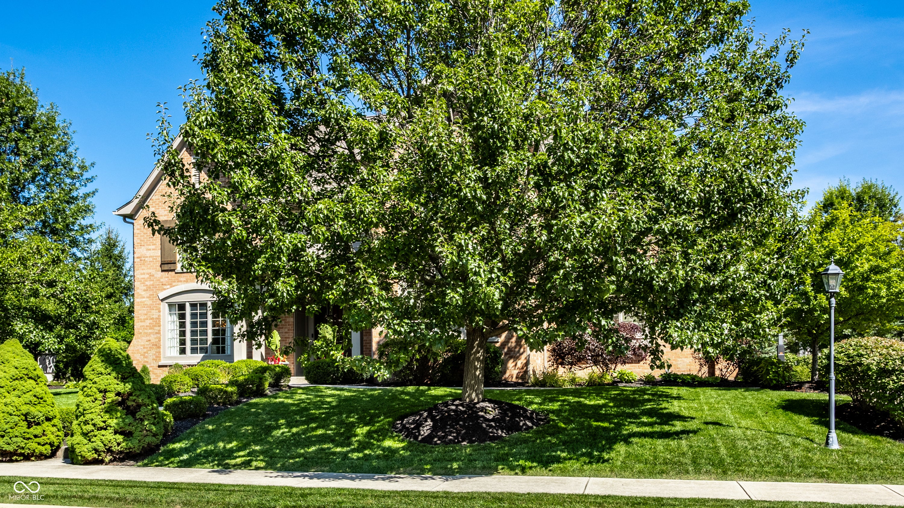 3274 Whispering Pines Lane