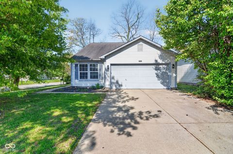 Photo of 3654 Cedar Pine Place, Indianapolis, IN 46235 (MLS # 22097625)