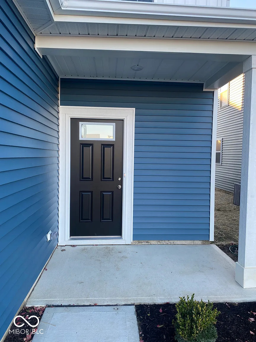 3872 Riverstone Drive