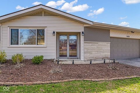 Photo of 7695 Burns Drive, Brownsburg, IN 46112 (MLS # 22088144)