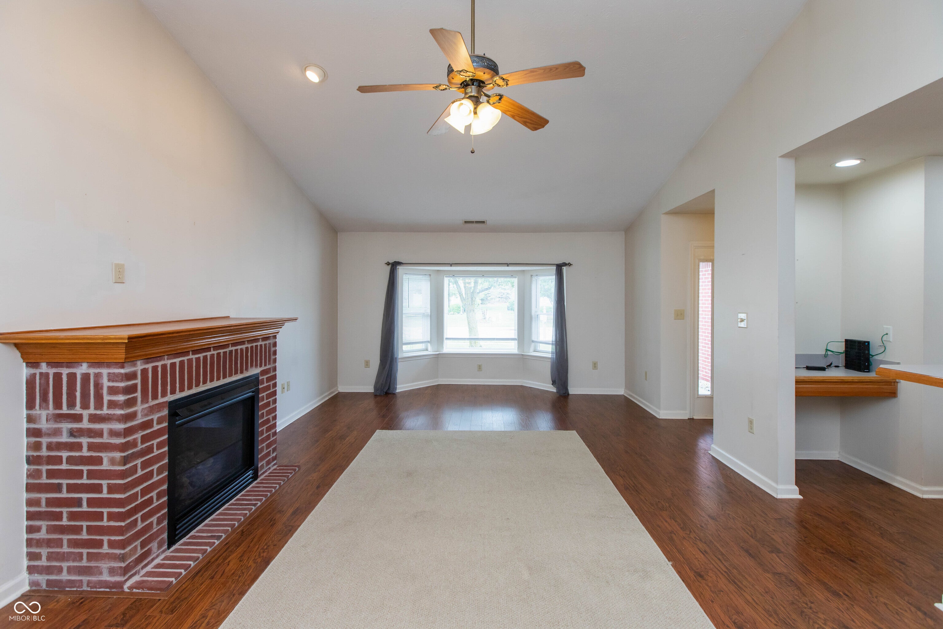225 Waterford Court