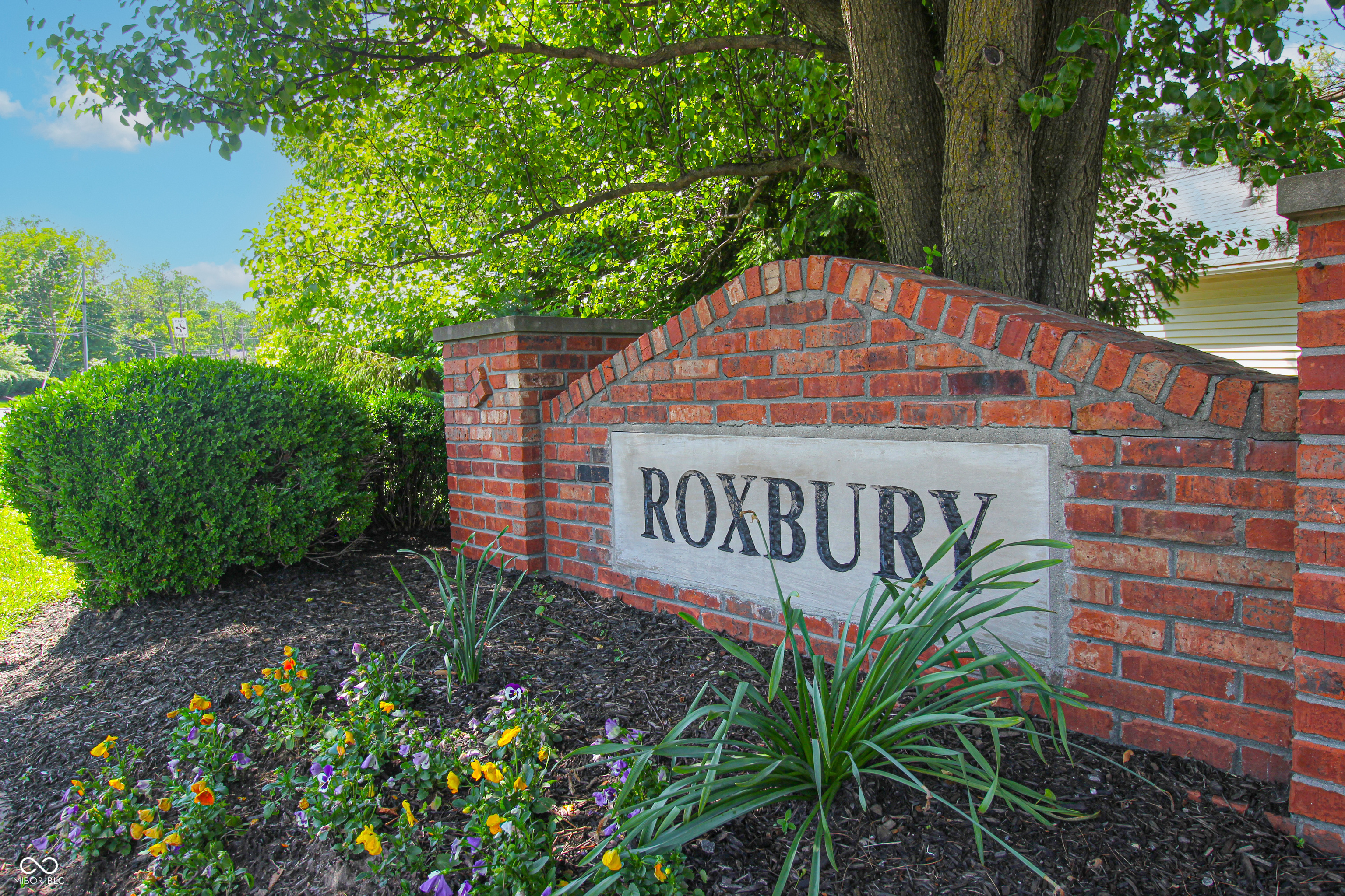 9774 Foxboro Lane