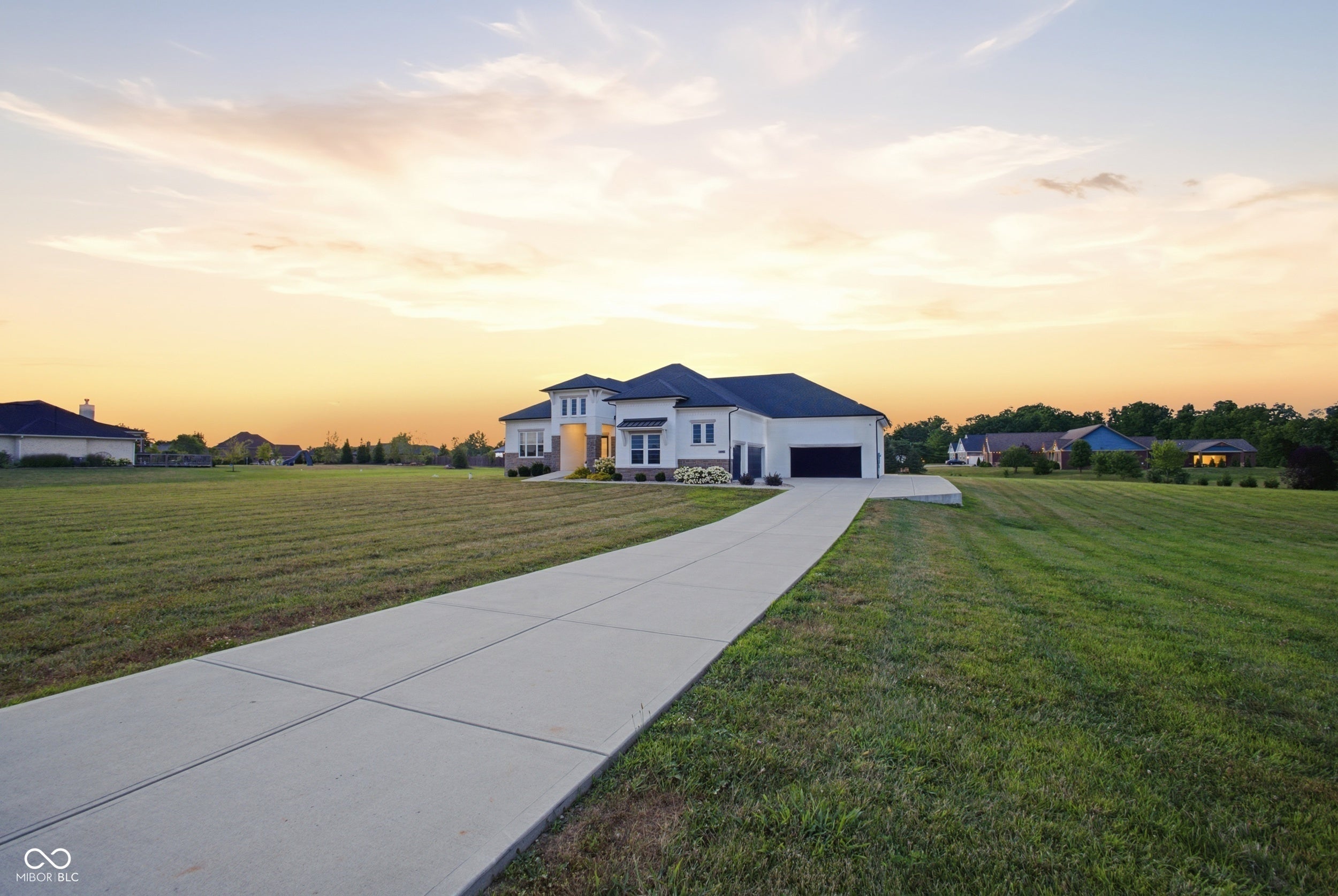 4190 E County Road 100 S