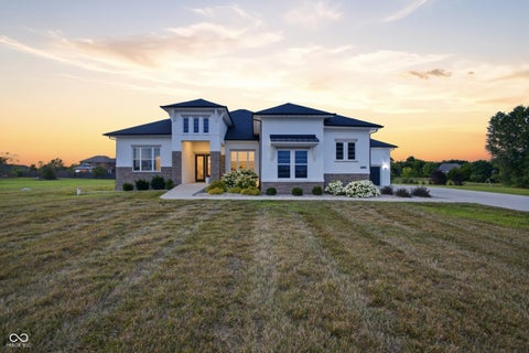 Photo for 4190 E County Road 100 S