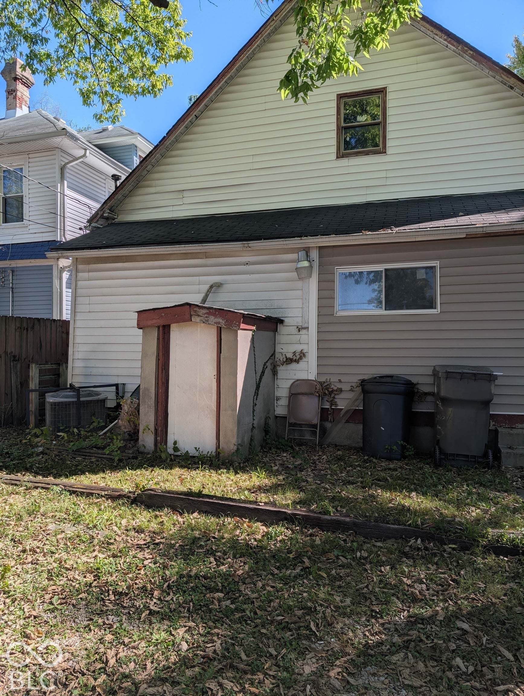 3324 N Illinois Street