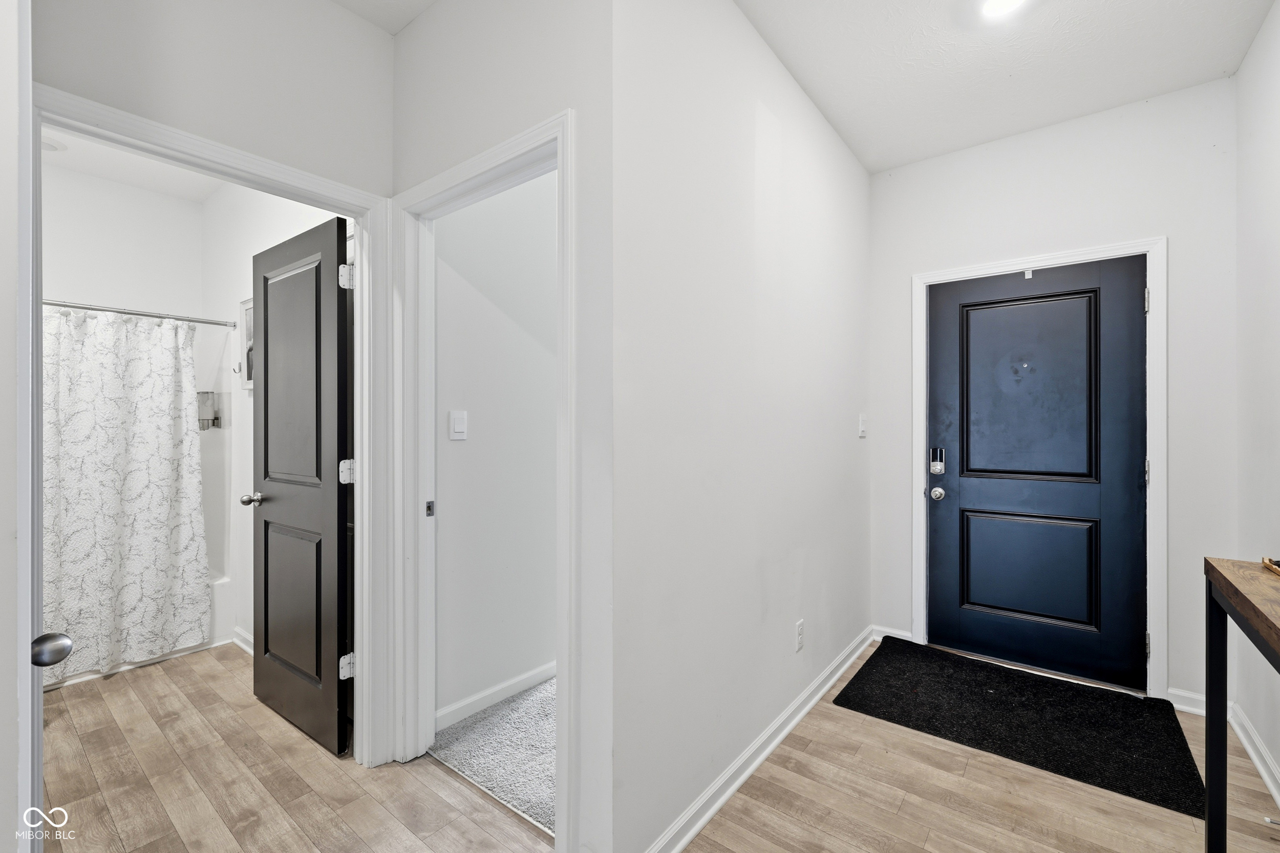 2203 Gambel Lane