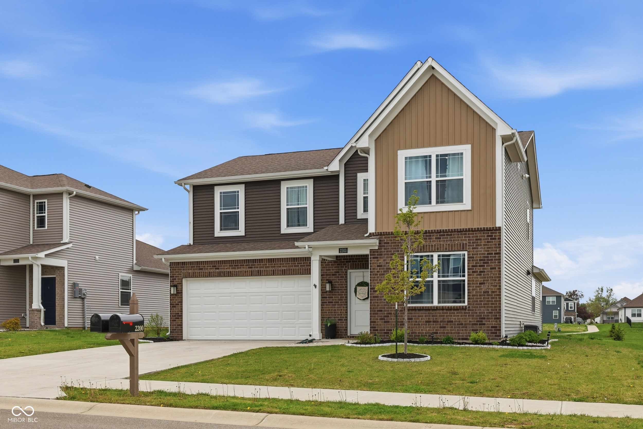 2203 Gambel Lane