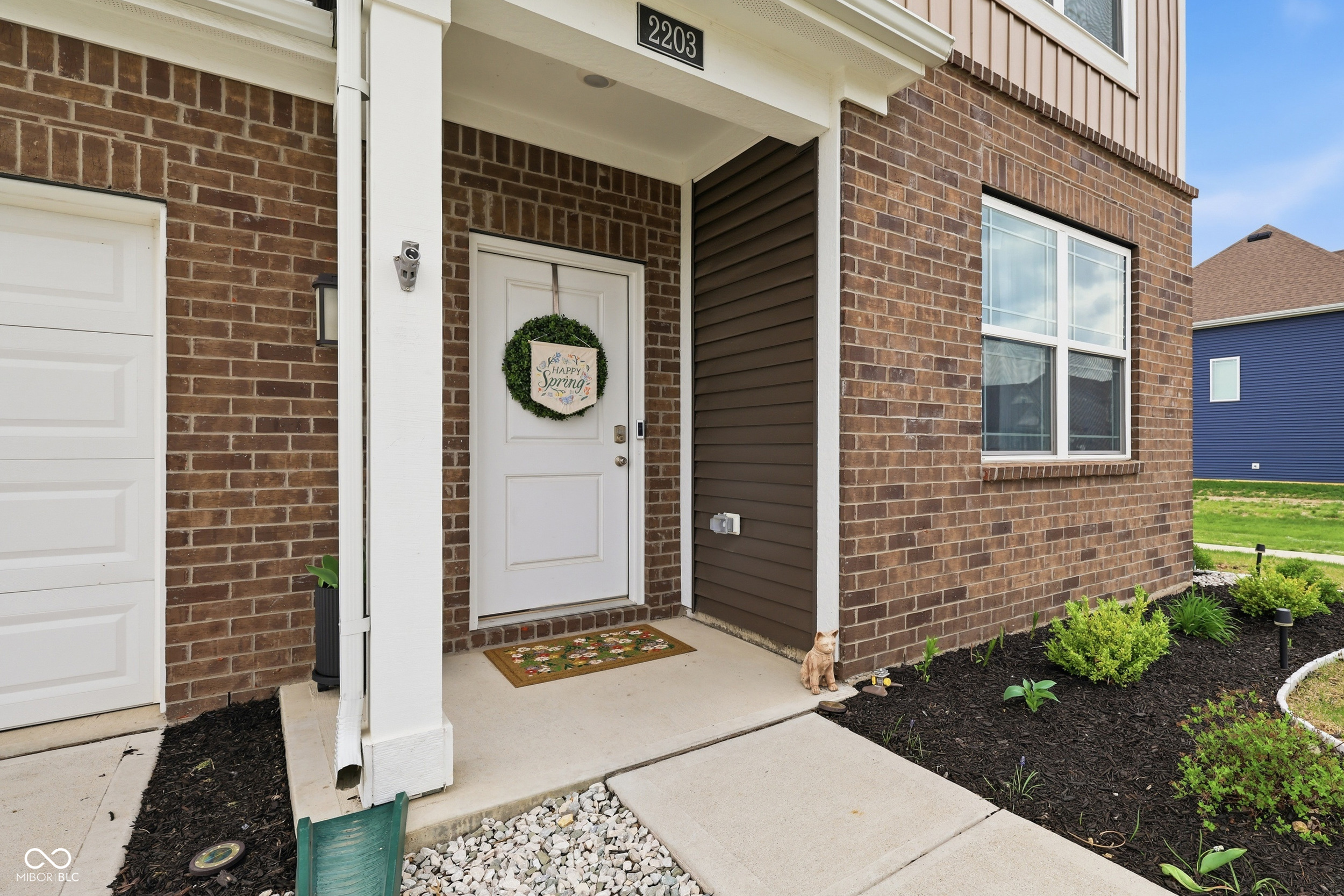 2203 Gambel Lane