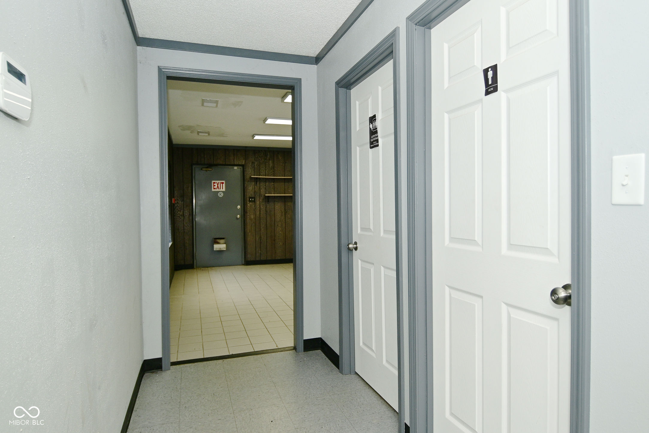 4978 West Smith Valley Road