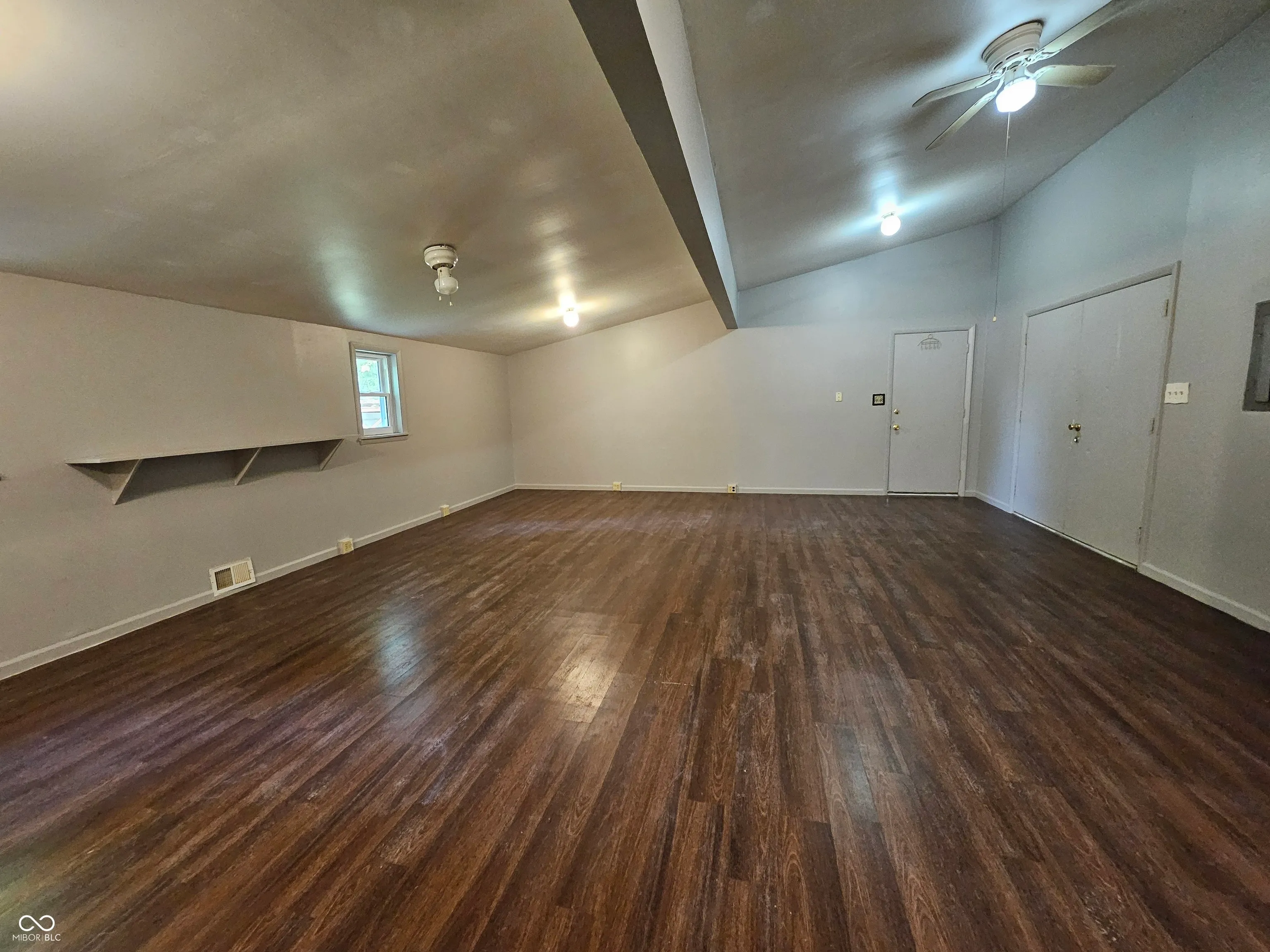 Muncie, Indiana 47302, United States, 2 Bedrooms Bedrooms, ,1 BathroomBathrooms,Residential,Active,205986