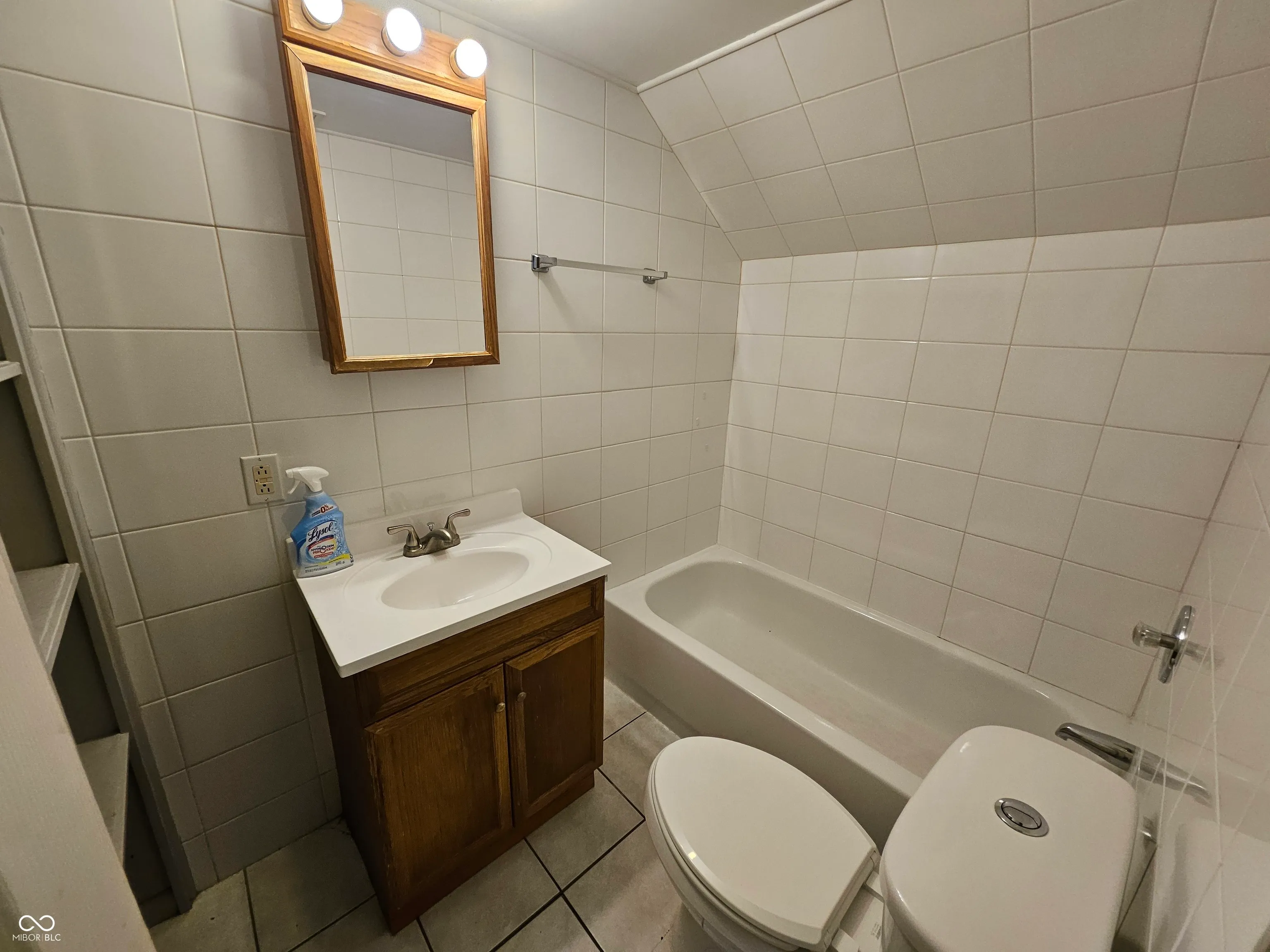 Muncie, Indiana 47302, United States, 2 Bedrooms Bedrooms, ,1 BathroomBathrooms,Residential,Active,205986