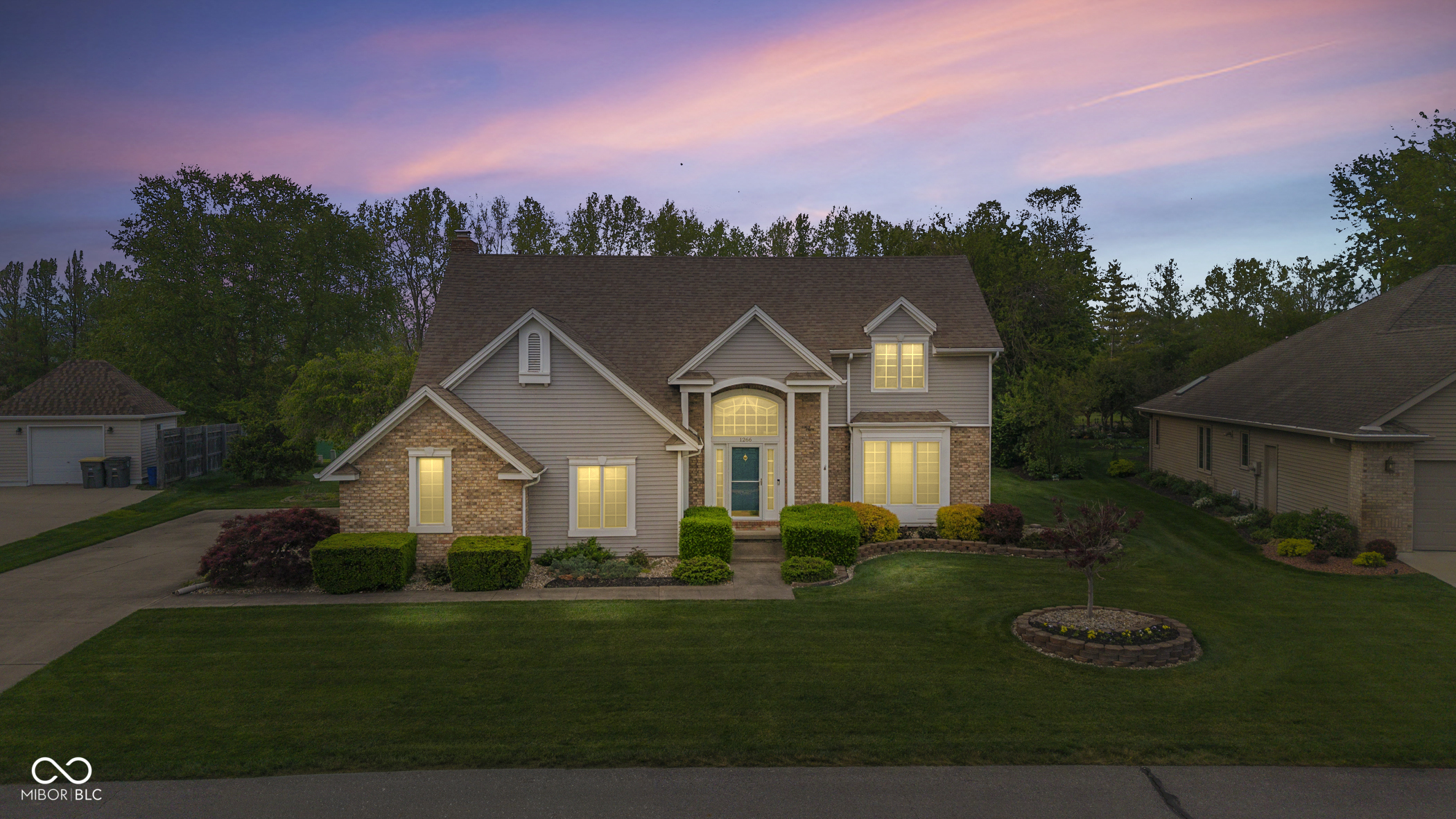 1266 Kensington Drive