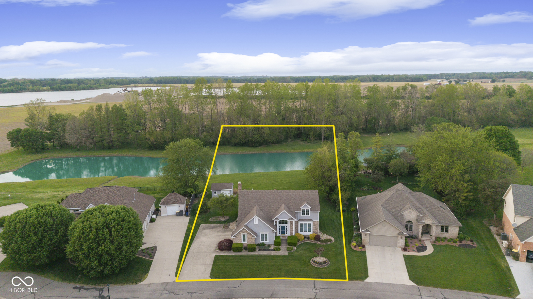 1266 Kensington Drive