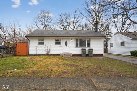 Photo of 2240 Saint Peter Street, Indianapolis, IN 46203 (MLS # 22087224)