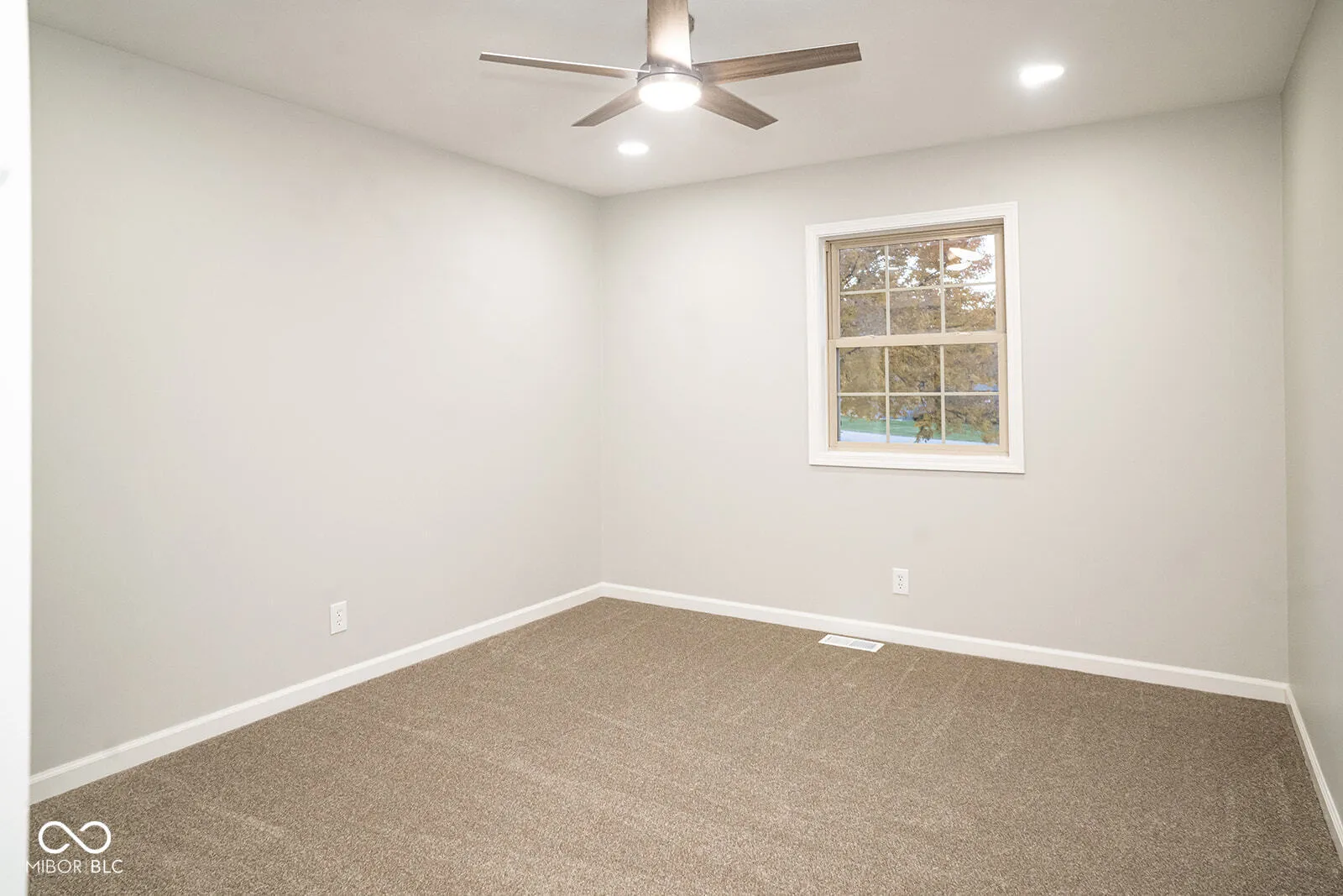 Indianapolis, Indiana 46259, United States, 4 Bedrooms Bedrooms, ,3 BathroomsBathrooms,Residential,Active,240181