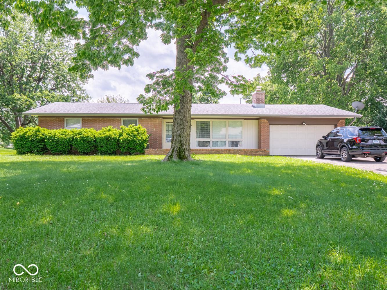 2127 Redfern Drive