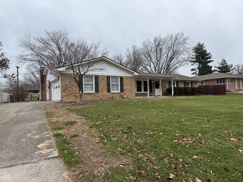 Photo of 8122 S East Street, Indianapolis, IN 46227 (MLS # 22079830)