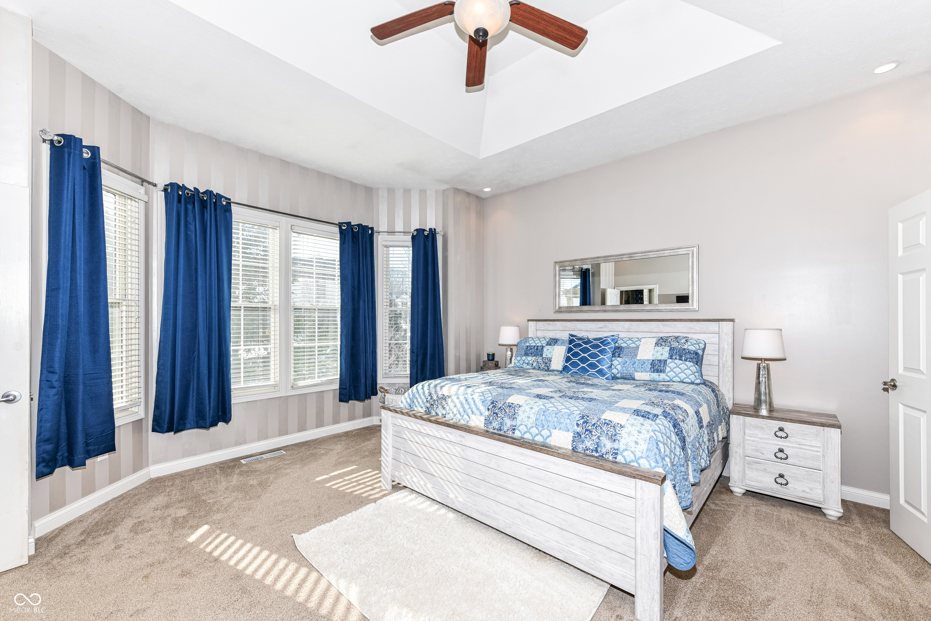 Noblesville, Indiana 46060, United States, 4 Bedrooms Bedrooms, ,4 BathroomsBathrooms,Residential,Pending,16645