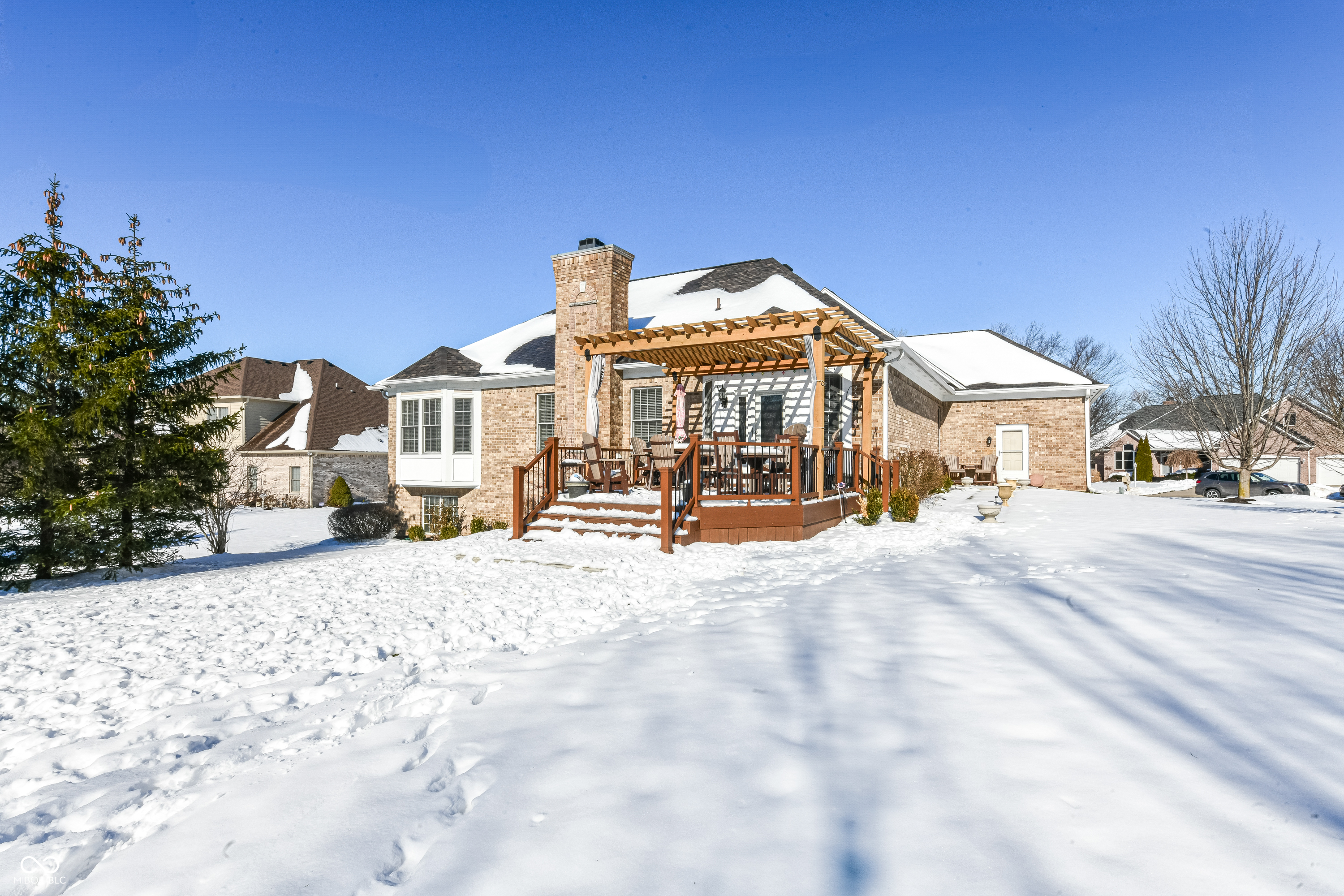 Noblesville, Indiana 46060, United States, 4 Bedrooms Bedrooms, ,4 BathroomsBathrooms,Residential,Pending,16645