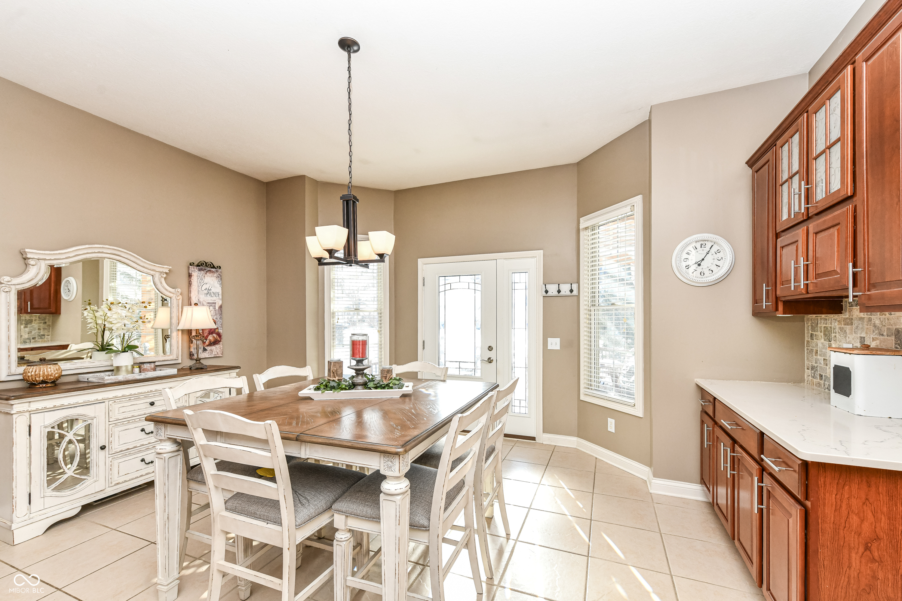 Noblesville, Indiana 46060, United States, 4 Bedrooms Bedrooms, ,4 BathroomsBathrooms,Residential,Pending,16645