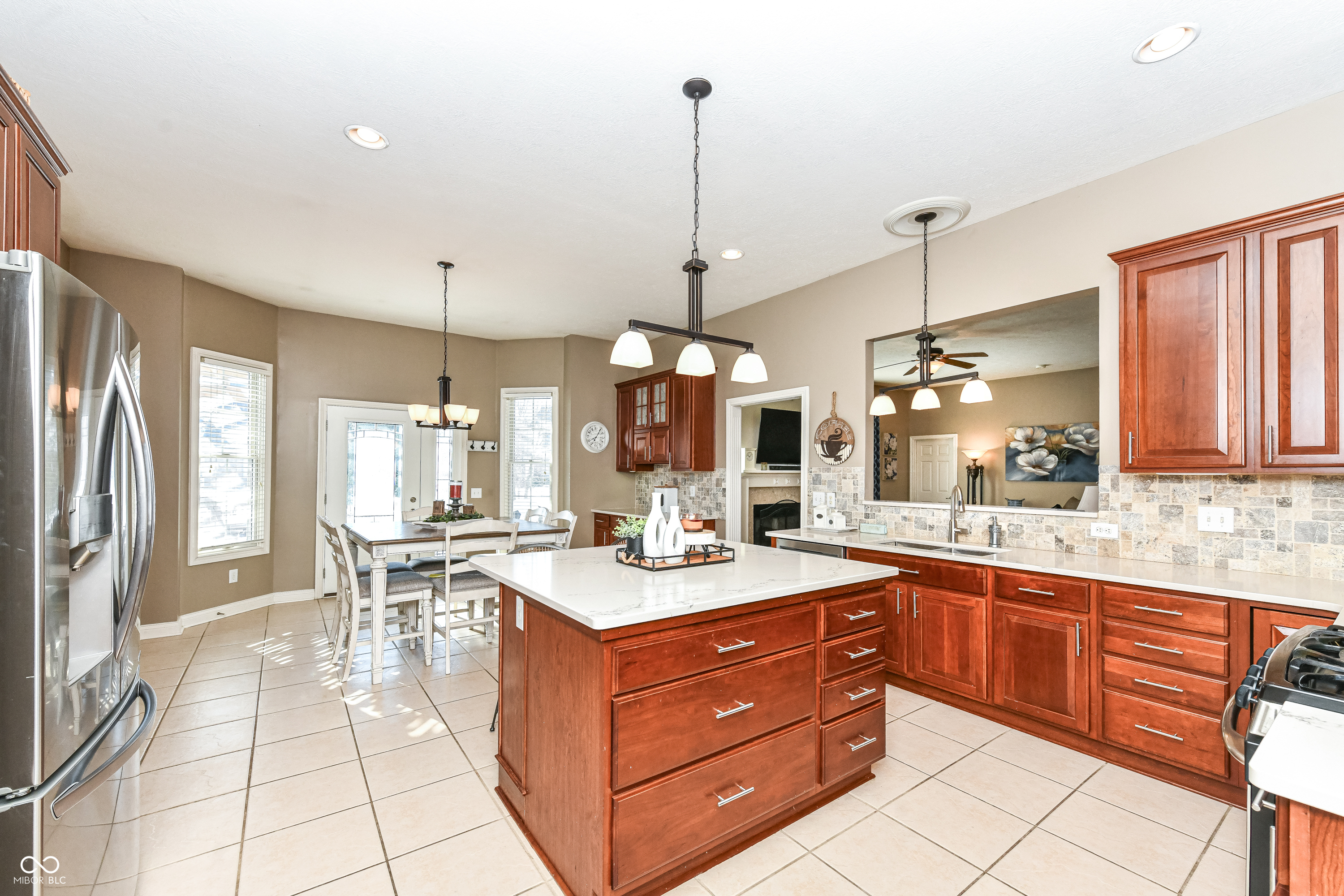 Noblesville, Indiana 46060, United States, 4 Bedrooms Bedrooms, ,4 BathroomsBathrooms,Residential,Pending,16645