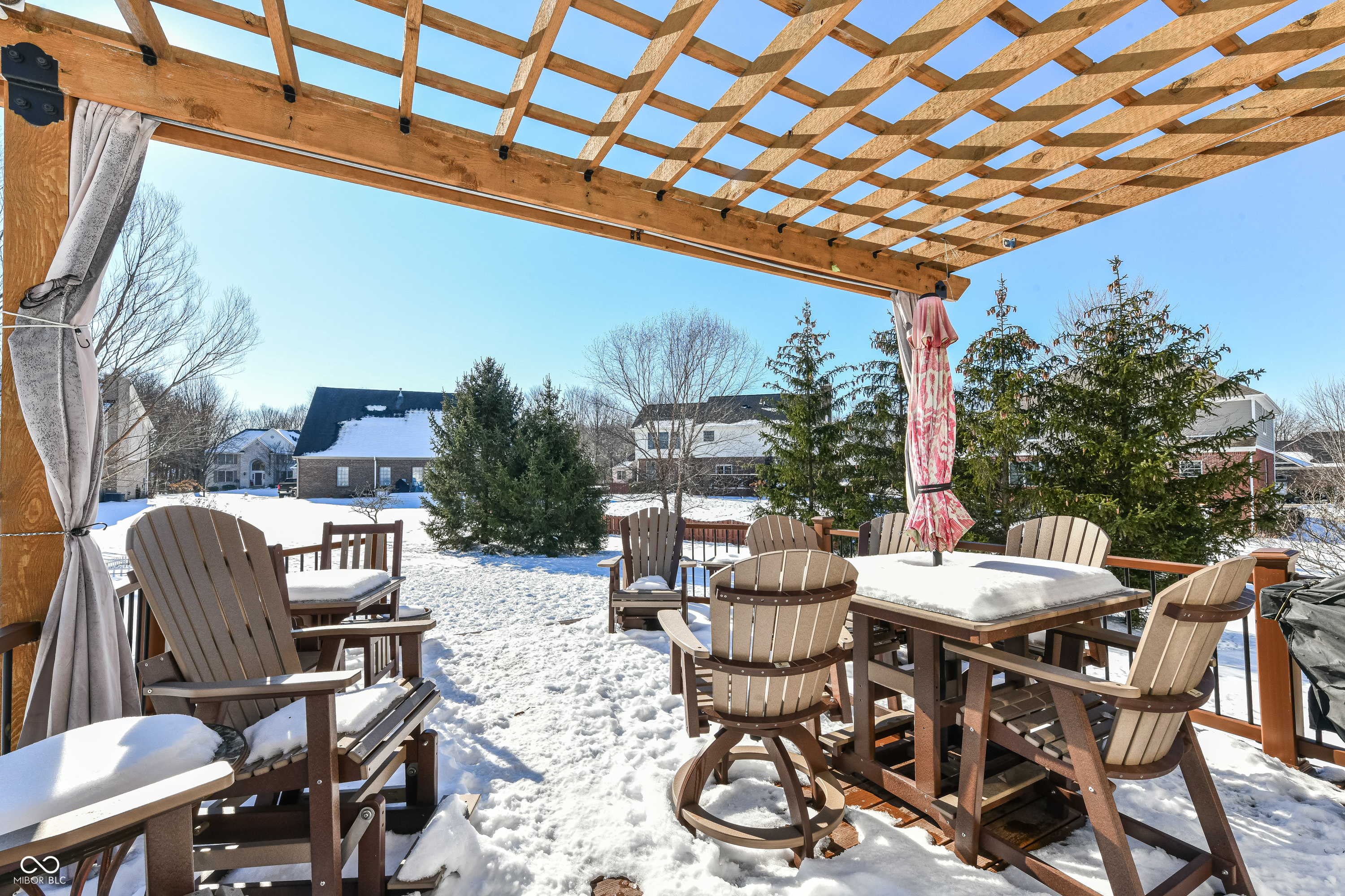 Noblesville, Indiana 46060, United States, 4 Bedrooms Bedrooms, ,4 BathroomsBathrooms,Residential,Pending,16645