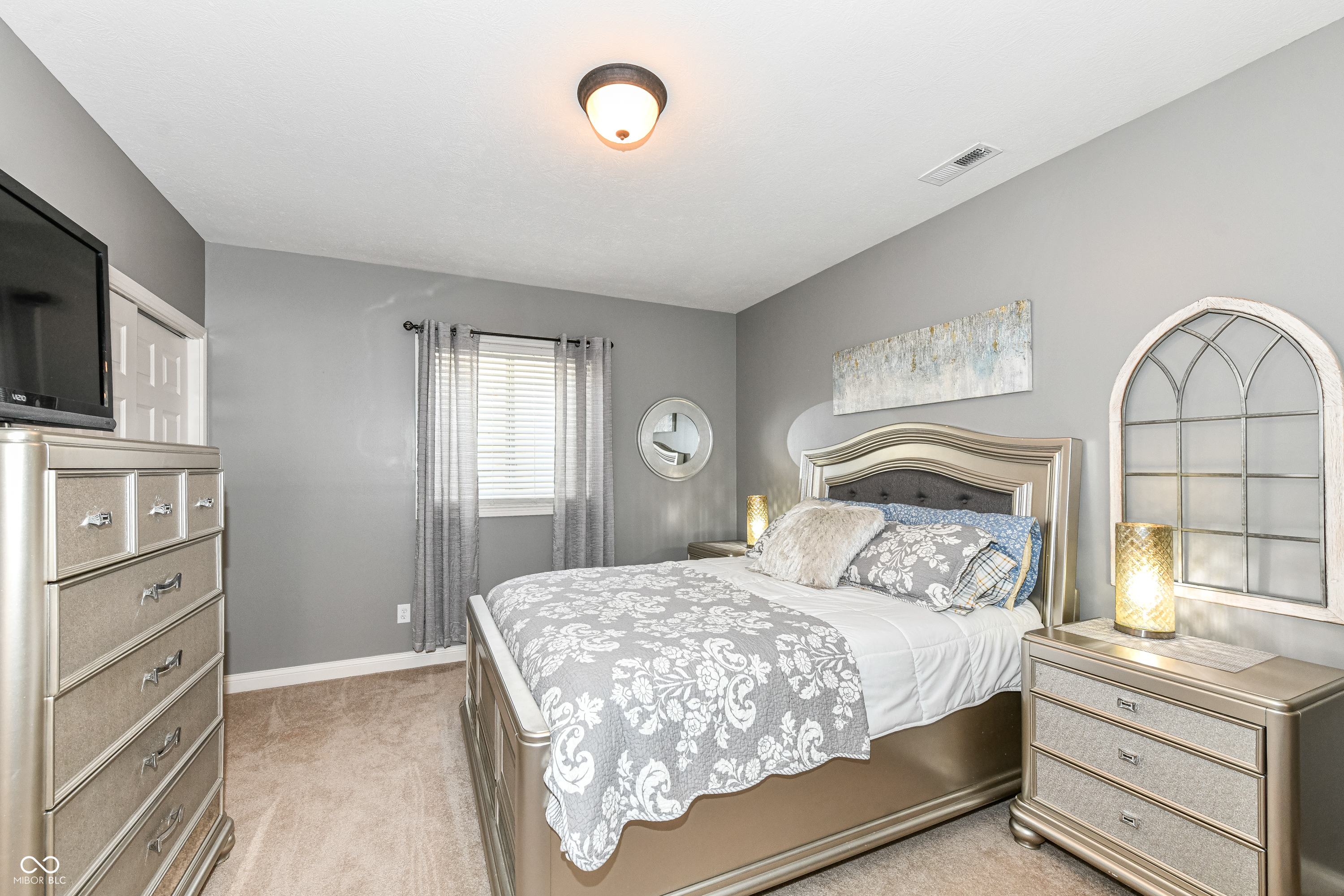 Noblesville, Indiana 46060, United States, 4 Bedrooms Bedrooms, ,4 BathroomsBathrooms,Residential,Pending,16645