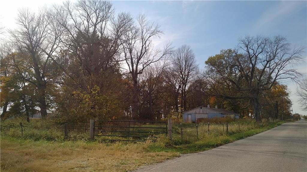 Photo 1 of 10 — 333 W 500 N, Shelbyville, IN 46176