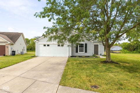 Photo of 779 Sedgewick Lane, Greenfield, IN 46140 (MLS # 22125668)