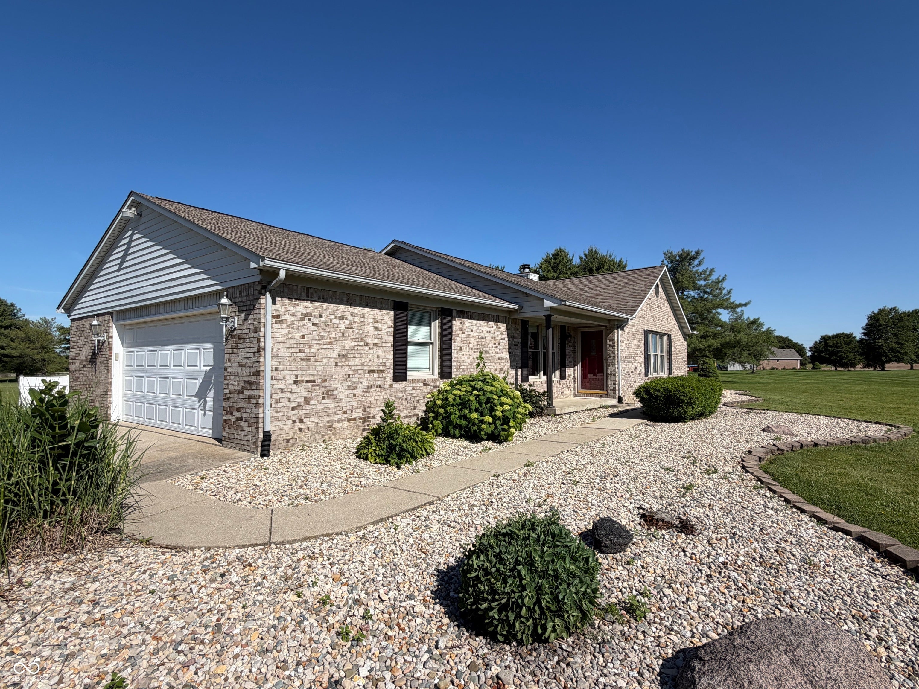 1136 Holmes Road