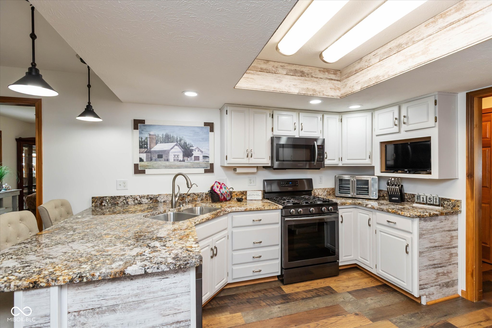 11960 Civic Circle