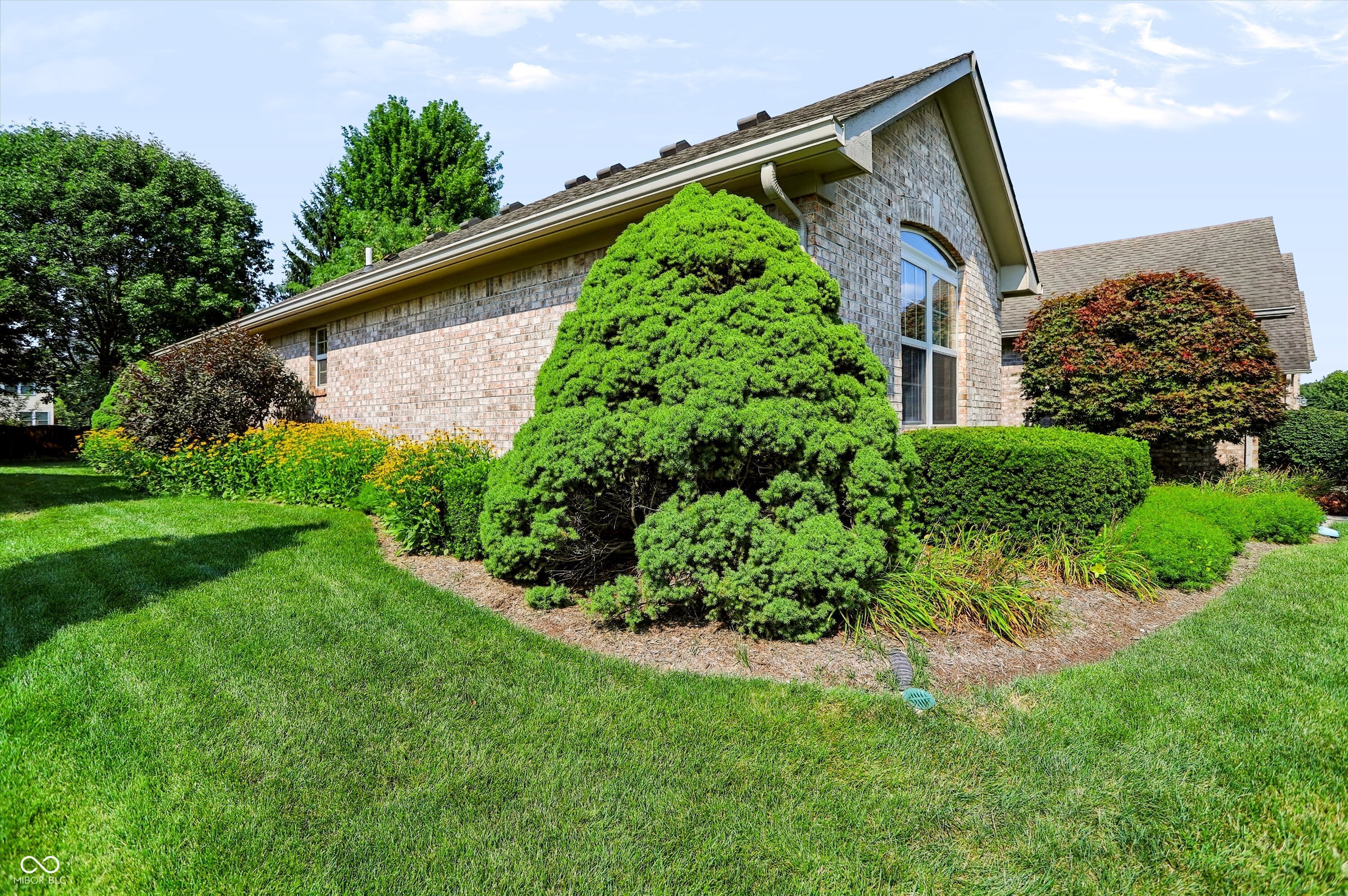 8128 Meadow Bend Drive