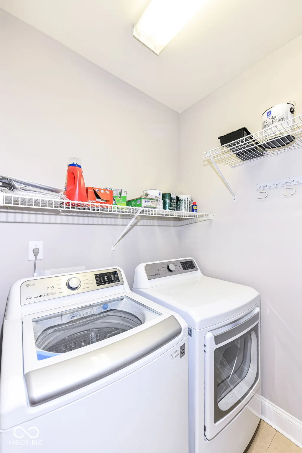 Indianapolis, Indiana 46204, United States, 2 Bedrooms Bedrooms, ,2 BathroomsBathrooms,Residential,Pending,49879