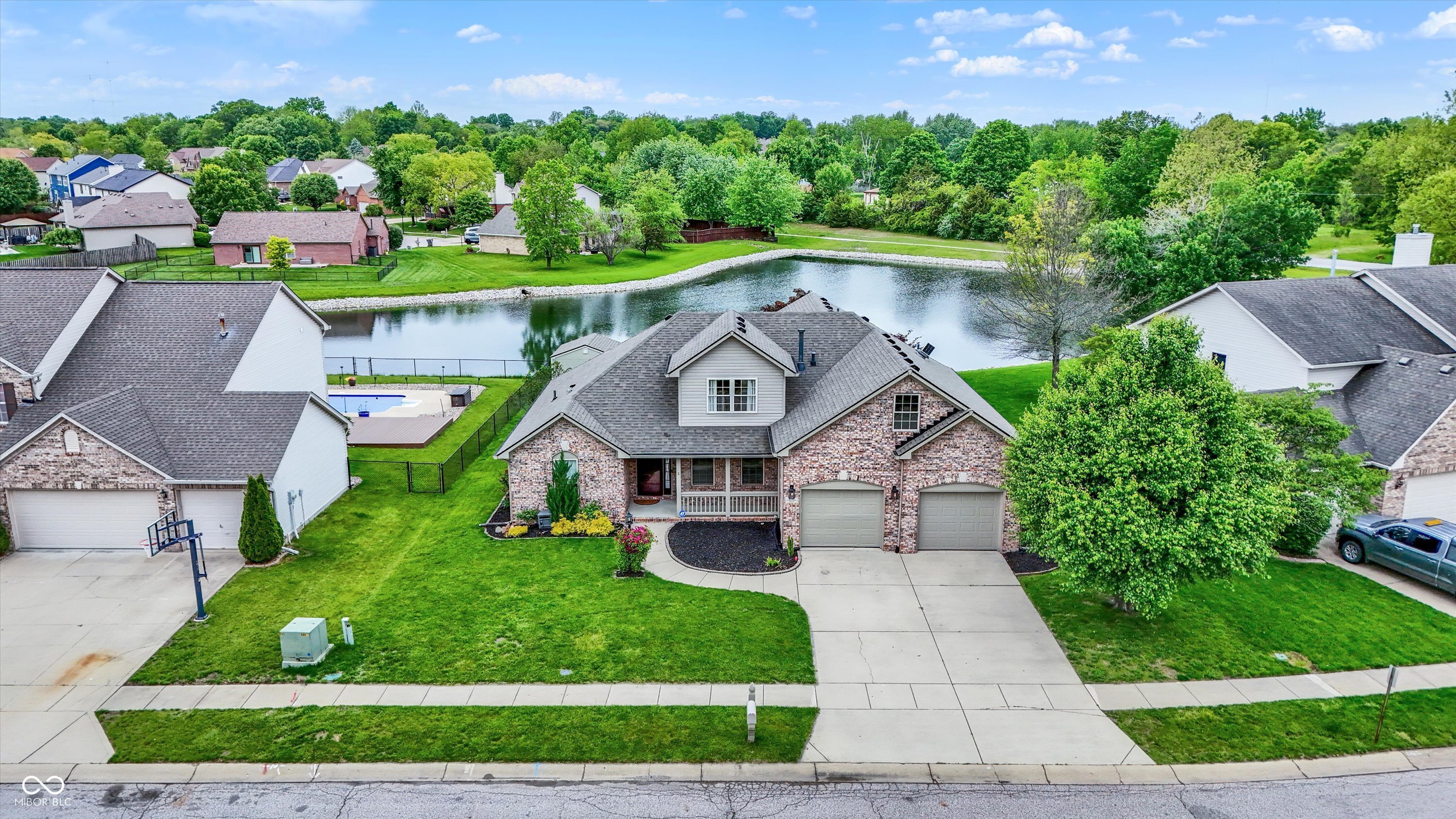 8232 Meadow Bend Drive
