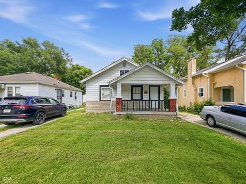 Photo of 3913 N Temple Avenue, Indianapolis, IN 46205 (MLS # 22113236)