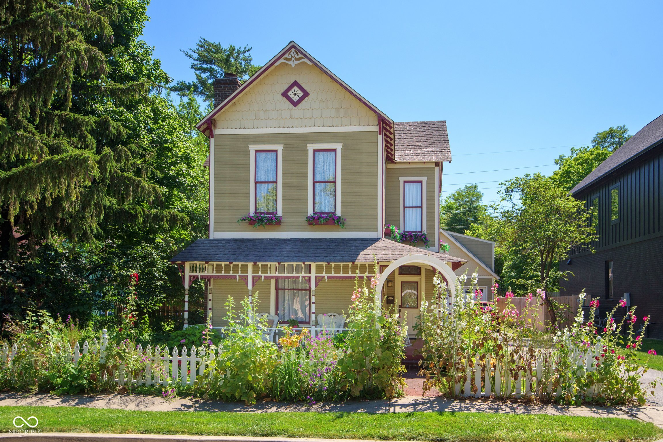 View Carmel, IN 46032 house
