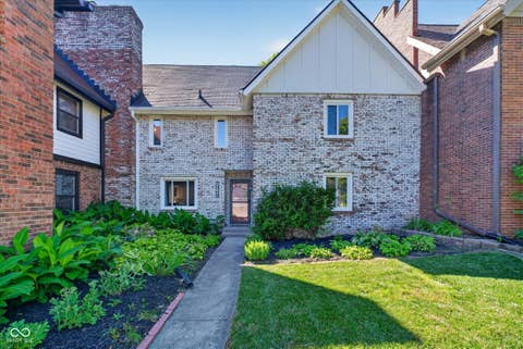 Photo of 10768 Downing Street, Carmel, IN 46033 (MLS # 22109882)