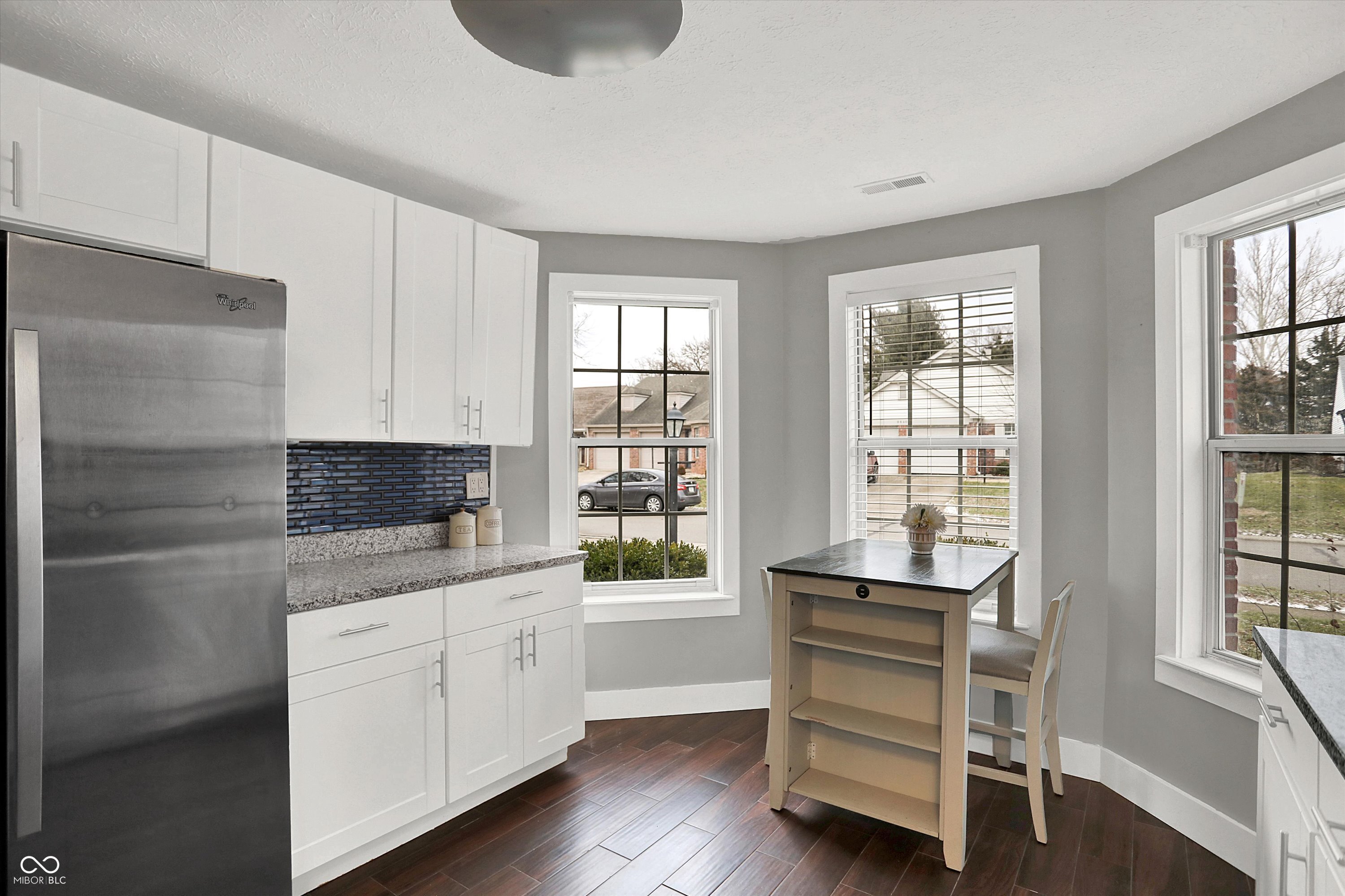 9841 River Oak Lane N