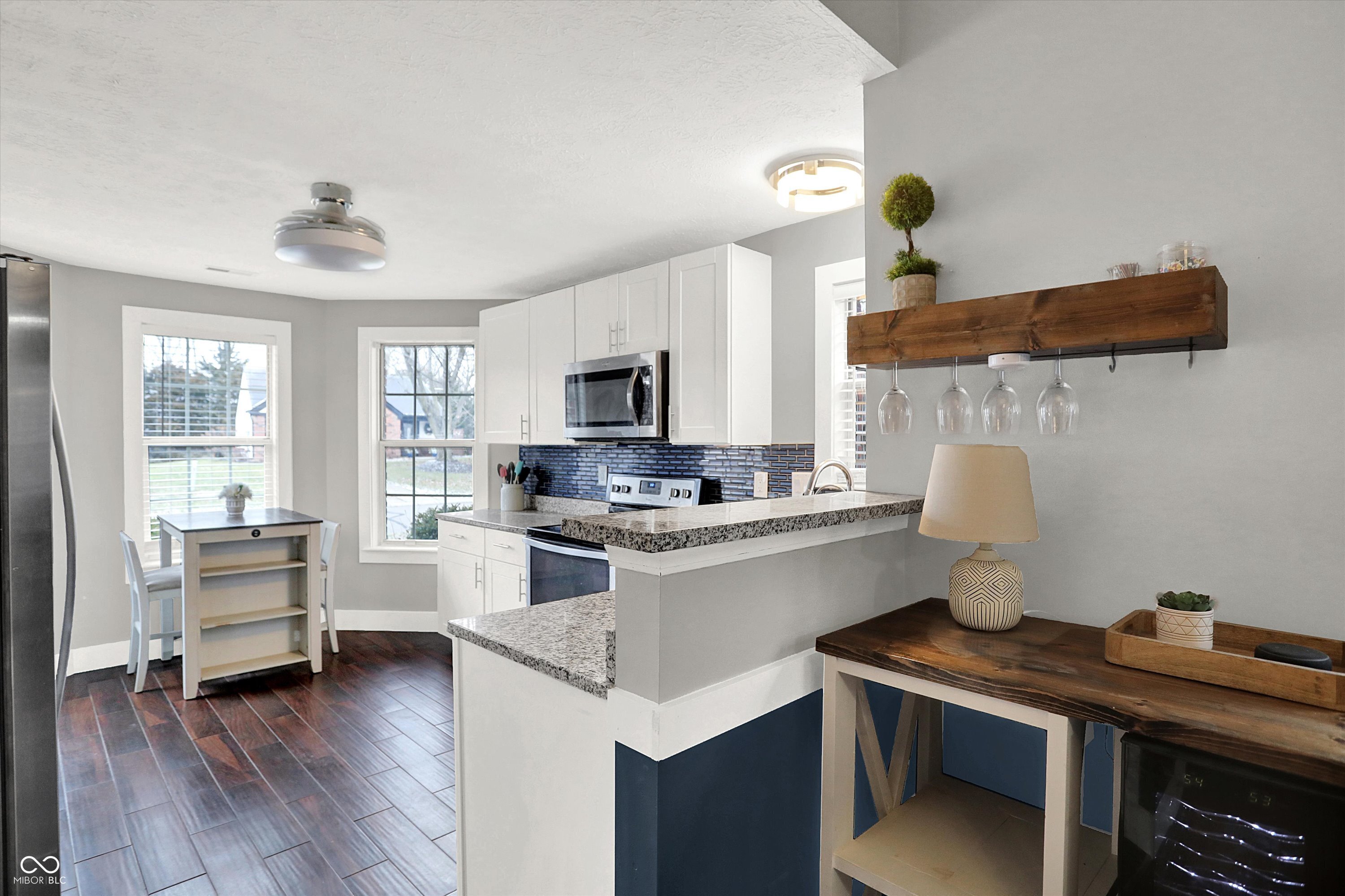 9841 River Oak Lane N