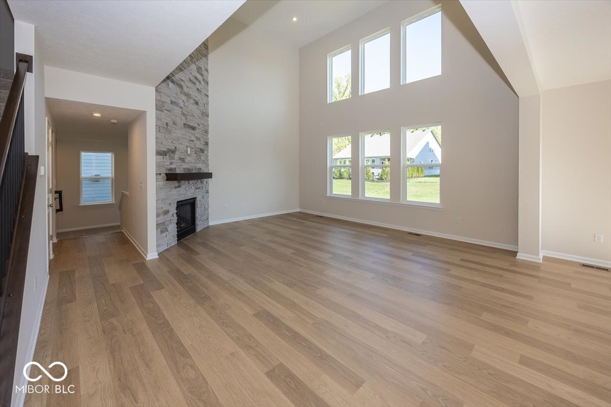 4946 Reavie Court