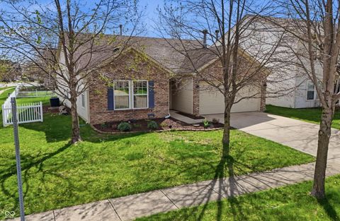 Photo of 15332 Beam Street, Noblesville, IN 46060 (MLS # 22092664)