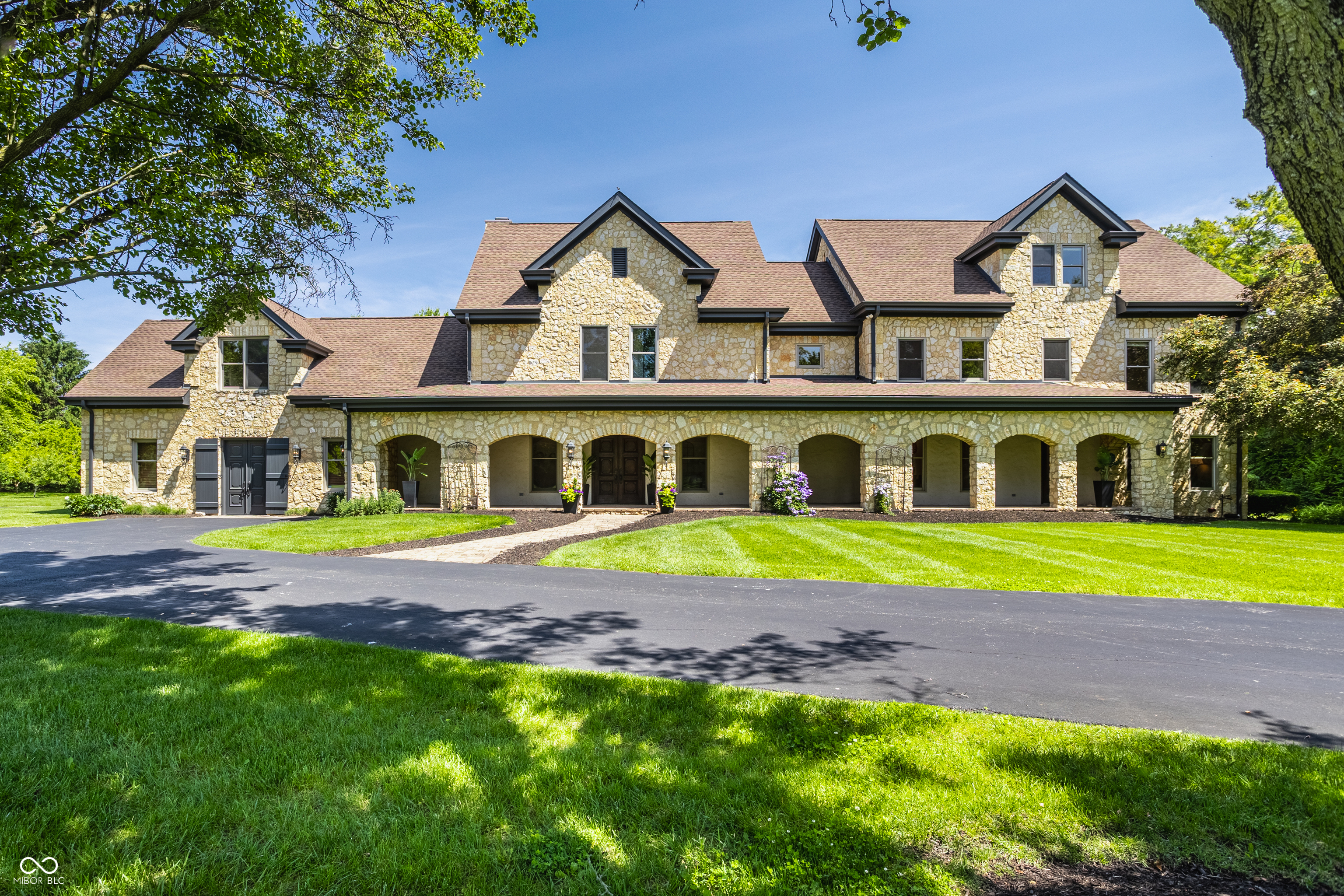 3300 W 106th Street