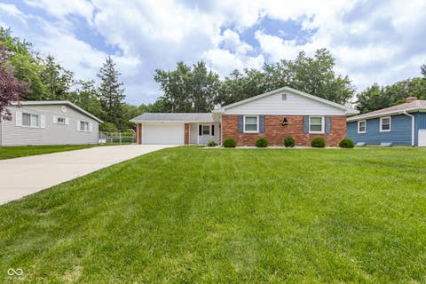 Photo of 920 Shellbark Road, Anderson, IN 46011 (MLS # 22112858)