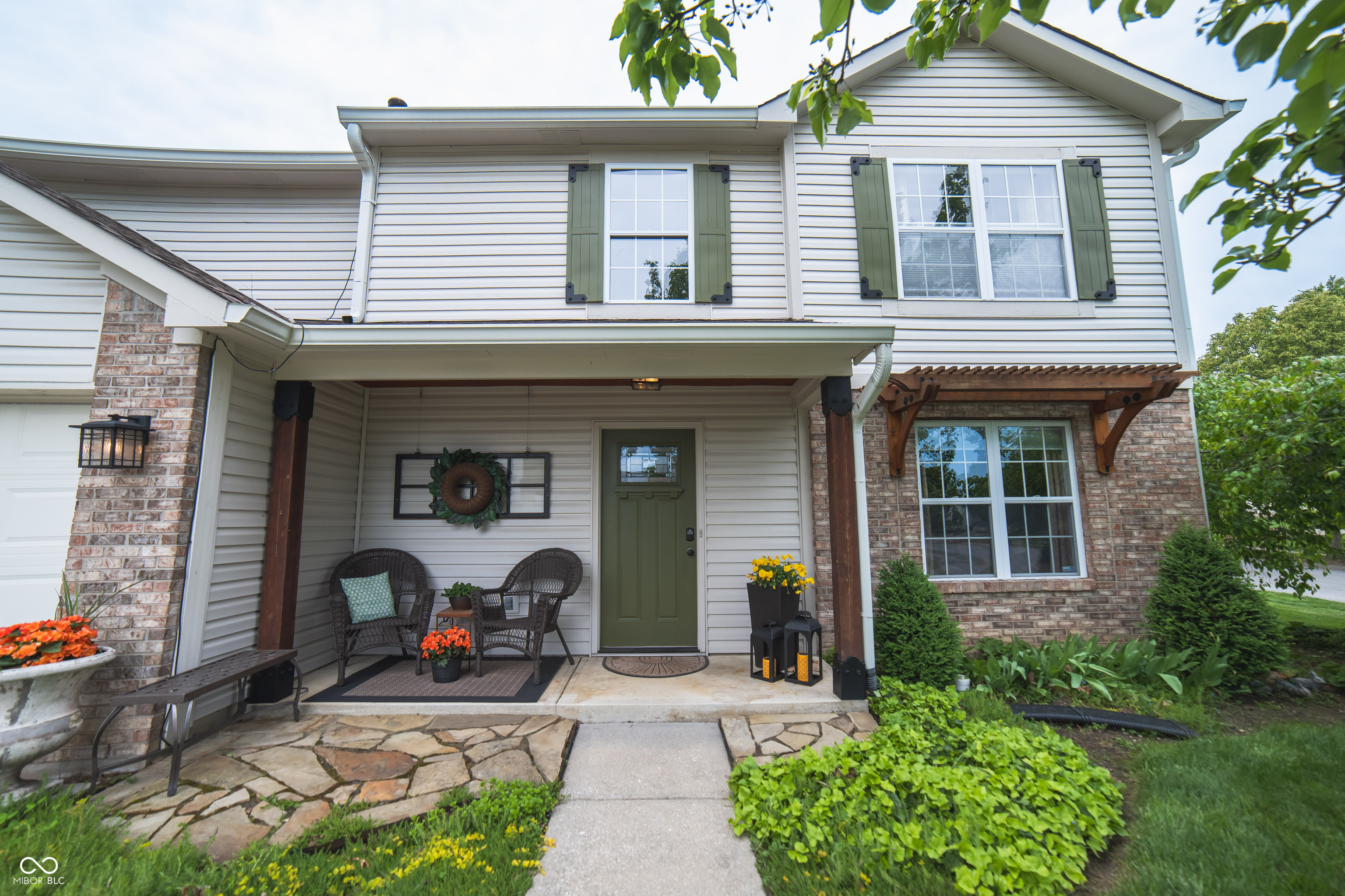 2542 Gadwall Circle