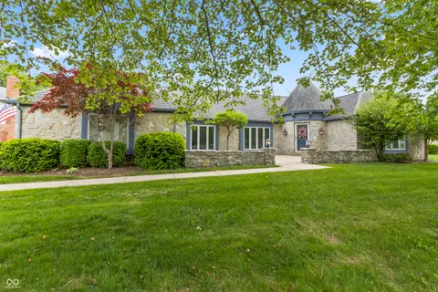 8029 Castle Lake Road, Indianapolis, IN 46256 - MLS#: 22038474