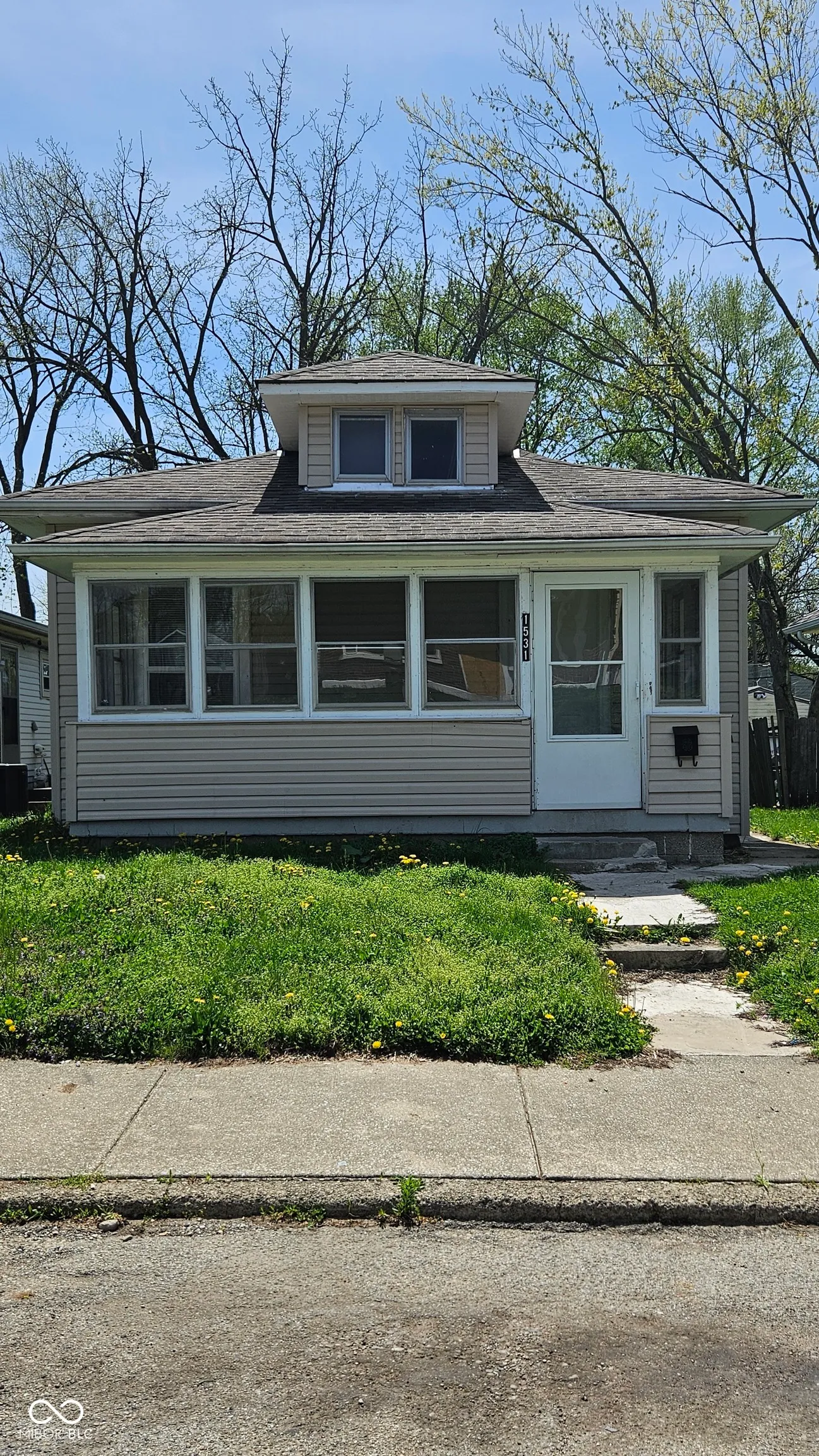 Indianapolis, Indiana 46203, United States, 4 Bedrooms Bedrooms, ,2 BathroomsBathrooms,Residential,Active,88417
