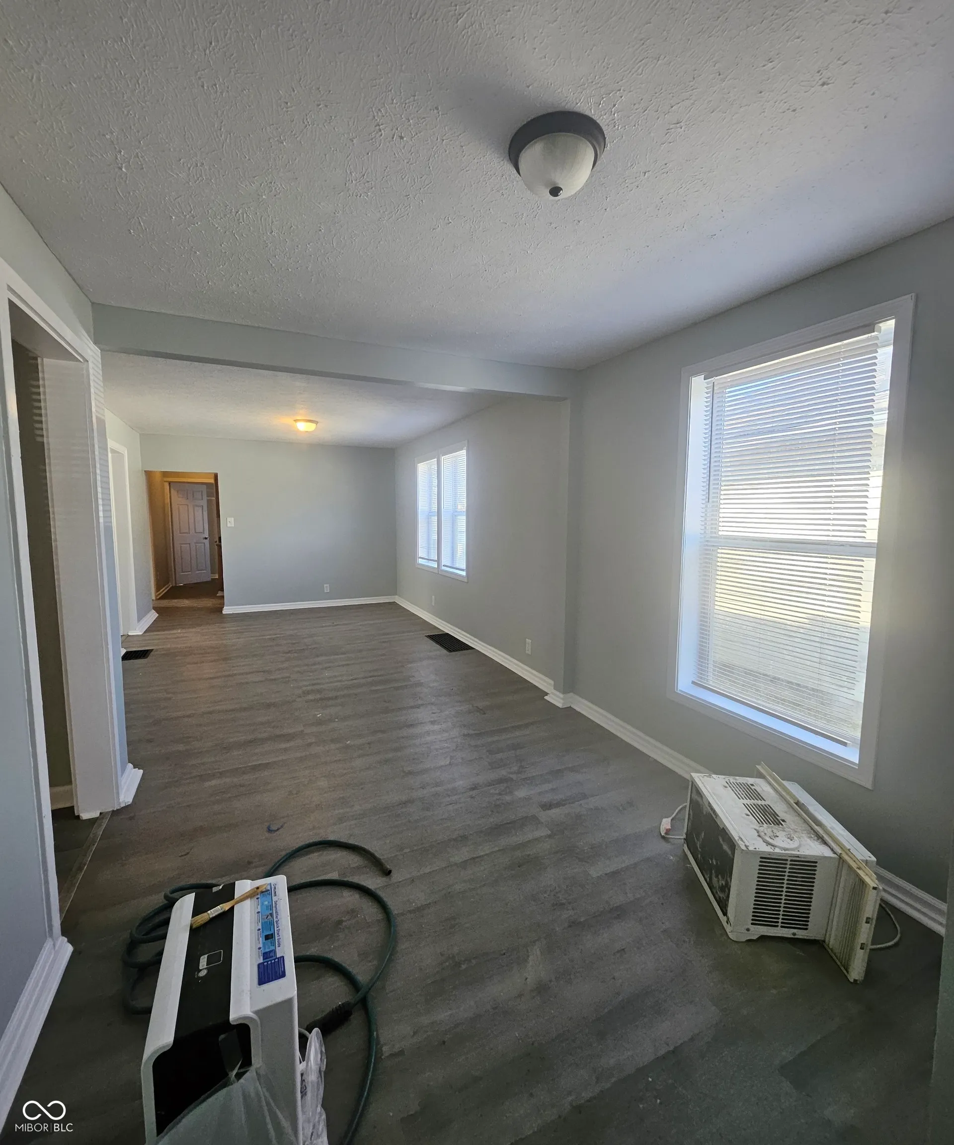 Indianapolis, Indiana 46203, United States, 4 Bedrooms Bedrooms, ,2 BathroomsBathrooms,Residential,Active,88417